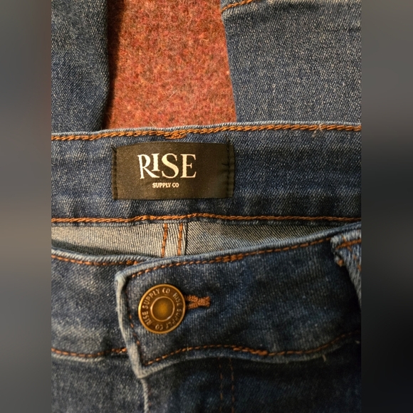 Rise Flare Jeans Size 11 (32x31) - Picture 2 of 6